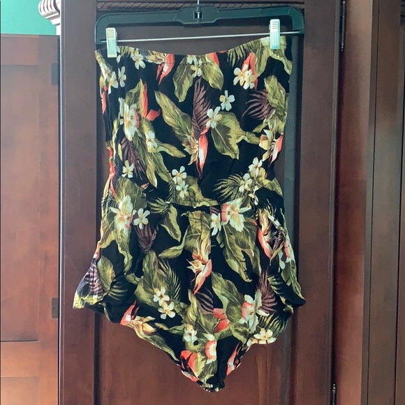 Swim suit cover up. Romper - Picture 2 of 4